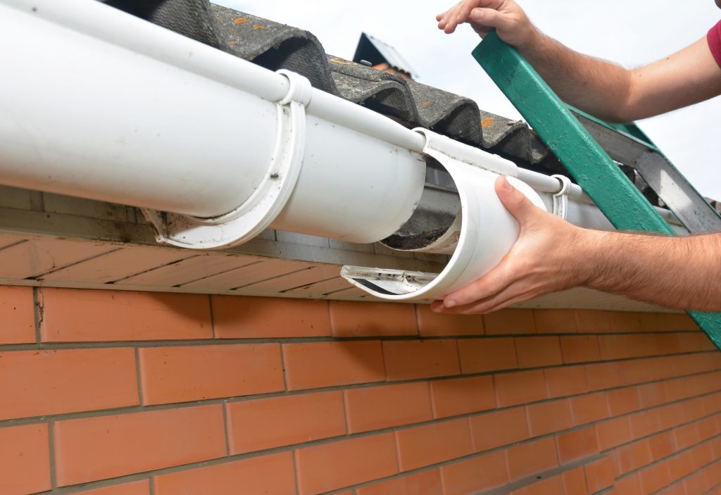 Installation gouttiere JDR Renovation Beauvais, Oise, Eure, Seine martime